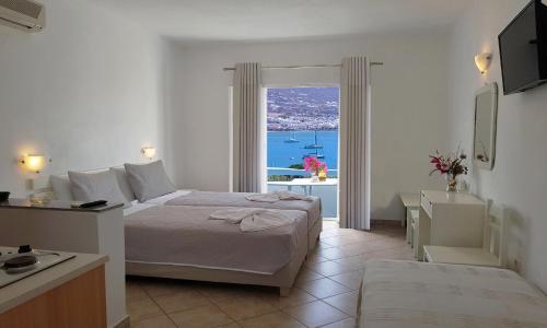  Paros Paradise Apartments in Parikia