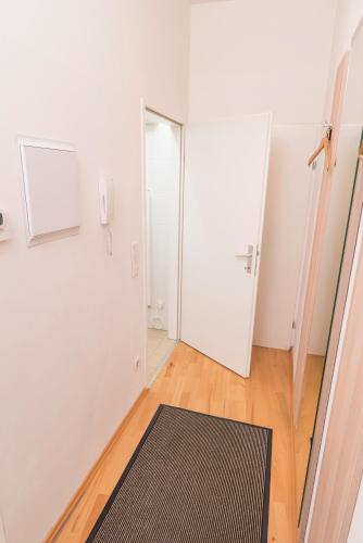 Apartment - Ground Floor image 10