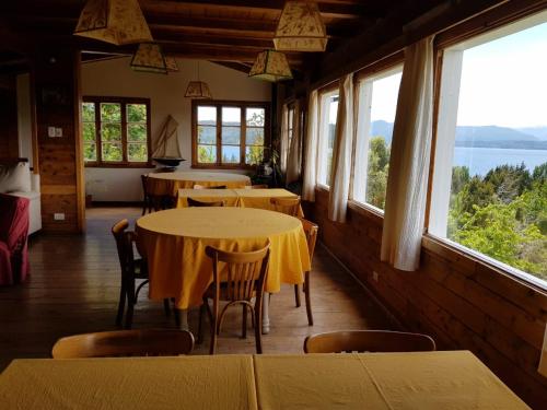 Bar/lounge, Pajaro Azul in Playa Bonita