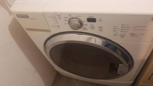 departamento comodo, seguro y muy tranquilo