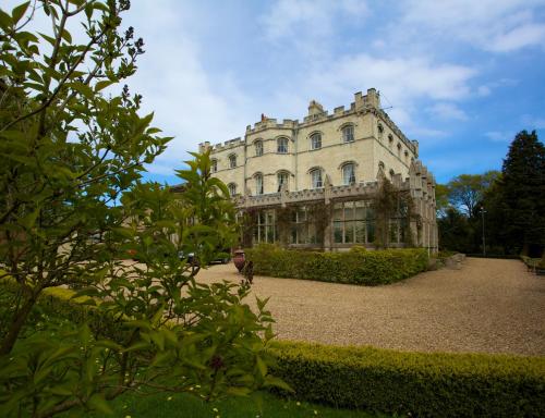 The Castle, Entire Property For Family Groups