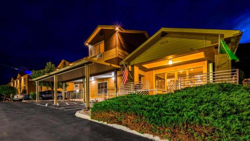 Best Western Topaz Lake Inn - Hotel - Gardnerville