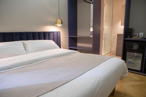 BUHO Boutique Rooms - image 14