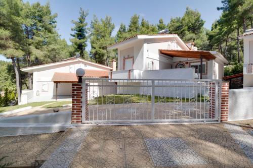 Ekatis Houses in Sani by Halkidiki Villas Ekatis Houses in Sani by Halkidiki Villas