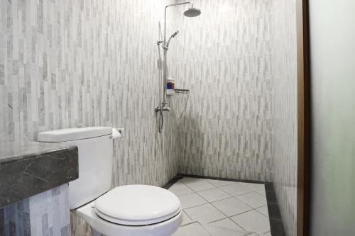 Superior Double or Twin Room with Pool View image 7