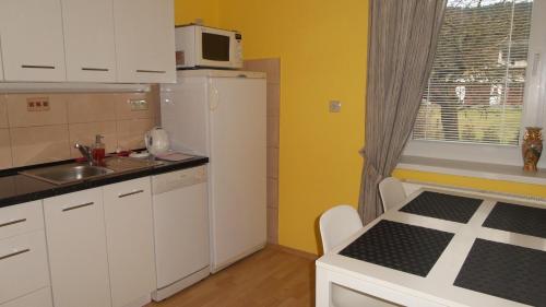 Apartment Věra - image 11