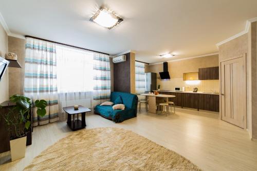 Studio Apartment on Bazhana