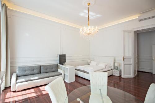  Royal Exclusive Apartments in Centre in Budapest