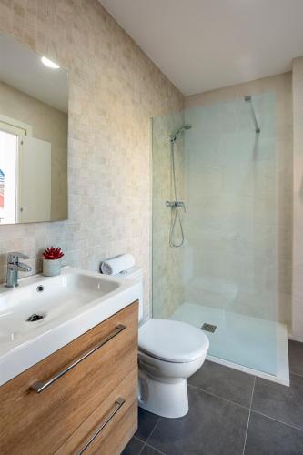 Genteel Home Baños - image 11