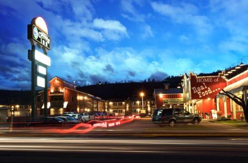 บริการและสิ่งอำนวยความสะดวก, Cousin's Country Inn in เดอะดัลเลส