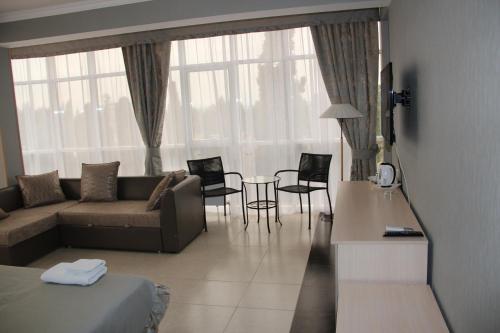 Pearl Black Sea - image 3