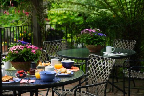Carmel Country Inn - 레스토랑