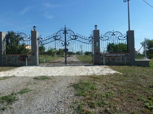  Il CASALE NELLA TUSCIA. BIOFARM. Casa nel Giardino in Viterbo