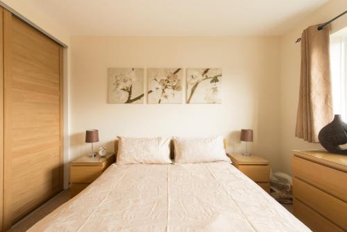 Chesterton Court Apartment - image 9