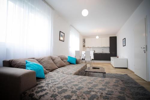 Guest house PiN - image 12