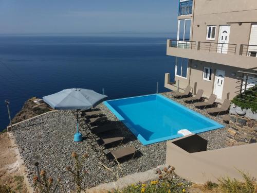 Akrotiri Panorama - luxury apartments with sea view