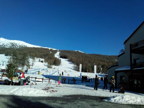 Bilocale Fronte Piste - Appartamentiflarida Sansicario Alto