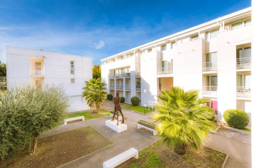 City Residence Avignon - image 5