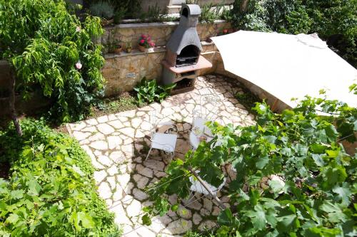 Lapad House - image 8