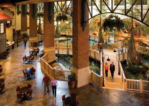 ระเบียง/ชานเรือน, Paragon Casino Resort in มาร์คสวิลล์ แอลเอ