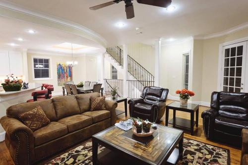 Downtown Museum District, Zoo, Parks, Nightlife! - Detering in Houston, USA