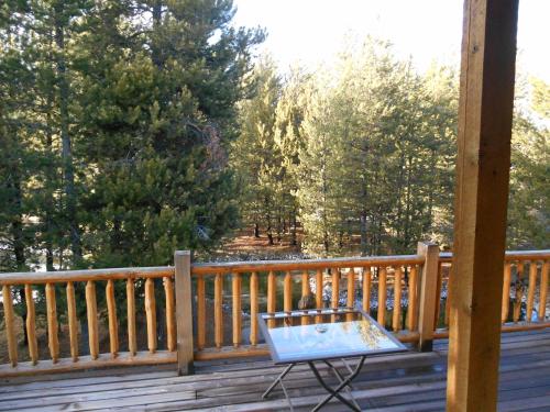 DiamondStone Guest Lodges