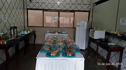 Ēdiens un dzērieni, Império Hotel (Imperio Hotel) in Caçu
