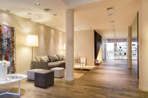 الأنشطة, Lemon Suites in سان تلمو