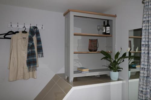 Riverside Rooms - image 6