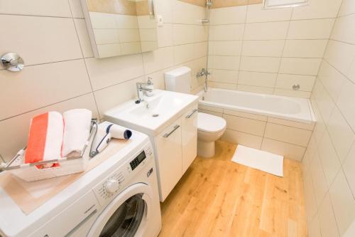 Apartment Stane - image 14