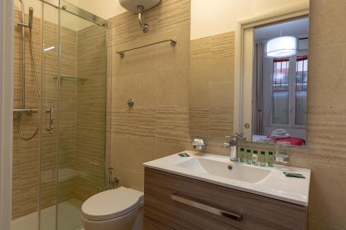 flatinrome trastevere deluxe rooms jacuzzi