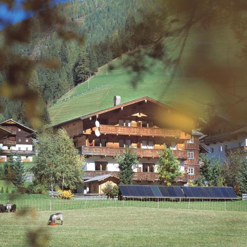 Ferienpension Senfter - Accommodation - Innervillgraten