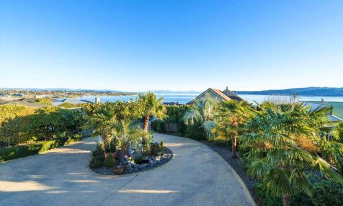 Lake View by Town, Taupo (fotografie 2)