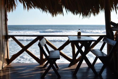 Pelicano Surf Camp in La Libertad