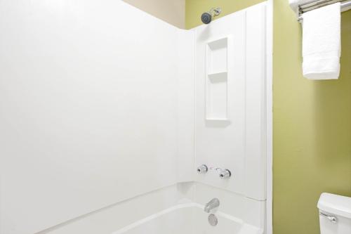 Sleeps 3