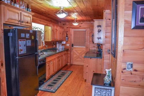 Sleepy Bear Hideaway in Mineral Bluff, USA