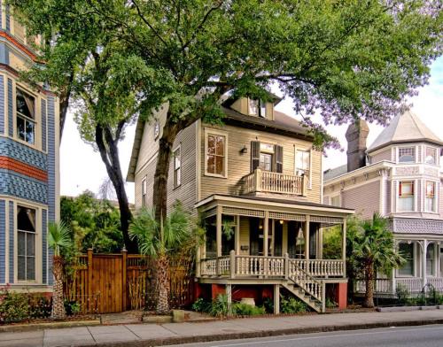 The Jepson Estate on Forsyth Park! Savannah