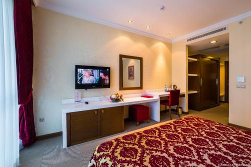 Grozny City Hotel - image 3