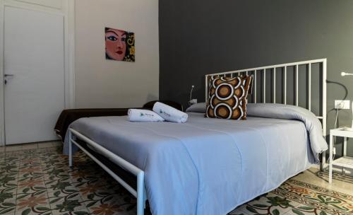Deluxe Triple Room image 7