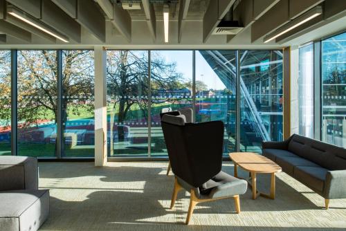 Elite Athlete Centre and Hotel in ลอทโบโร่