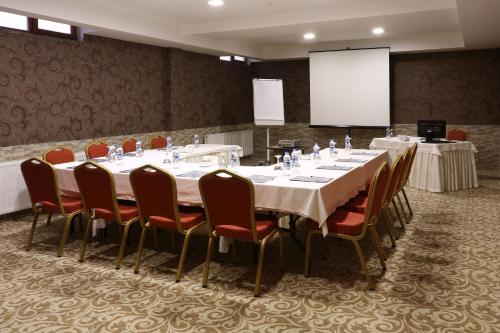 Balturk Hotel Izmit - image 11