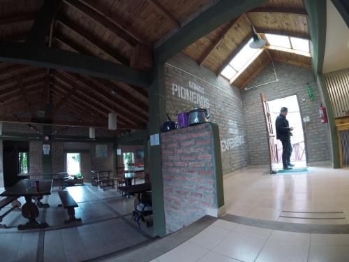 共用Lounge/電視區, Hostel Los Pioneros in 埃爾卡拉法特