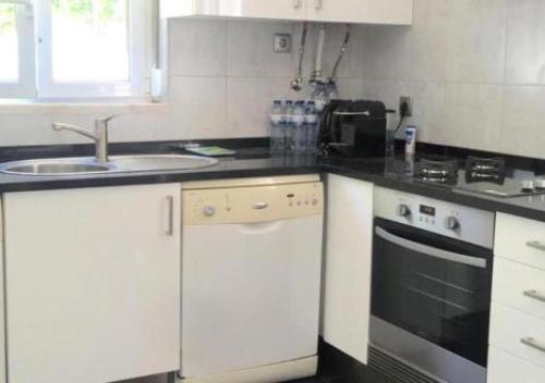 ห้องครัว, Azeitão Country Villa (Azeitao Country Villa) in อะเซเตา