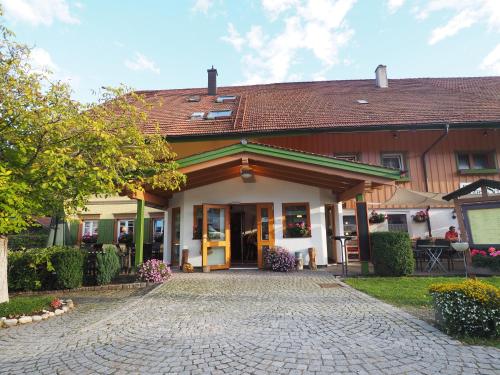 Landgasthof Zum Schwarzen Grat - image 5