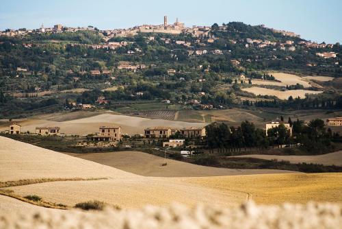  Tuscany Forever Apartments 1 in Volterra