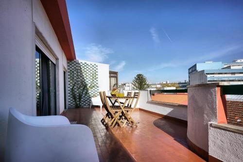 Amadora Terrace View Amadora Terrace View