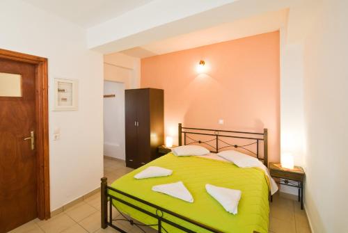 Anessis, Fira (foto 11)
