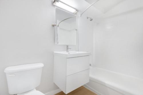 Global Luxury Suites at Monroe