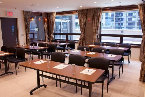 The Pearl Hotel - image 4