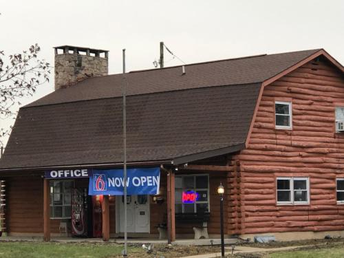 Motel 6 Shartlesville, PA - 숙소 외관